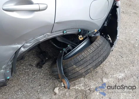 2021 Mazda Cx-5 Touring z USA, uszkodzony, nr VIN JM3KFBCM4M1385328